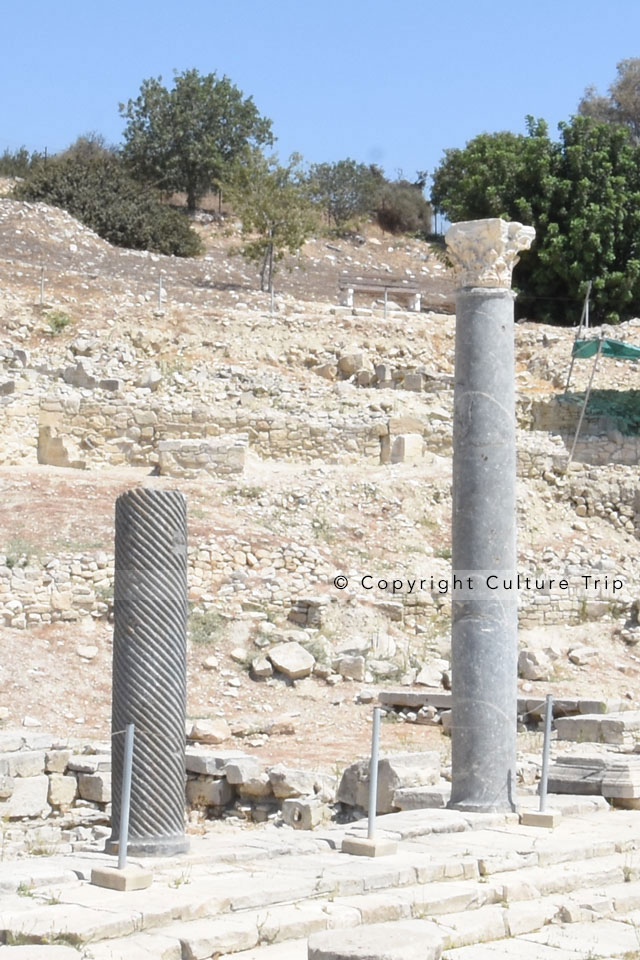 Restes de fûts de colonne