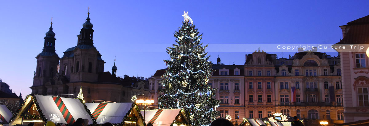 Place de la Vieille-Ville à Noël